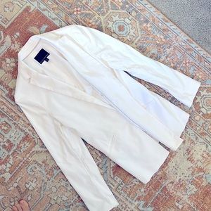 Banana republic white Blazer size 8